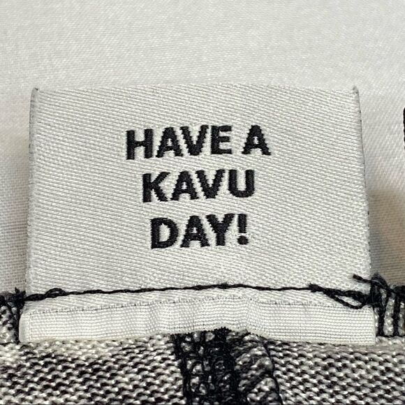 Kavu printed lightweight long sleeve knit sweater size L - Picture 10 of 16